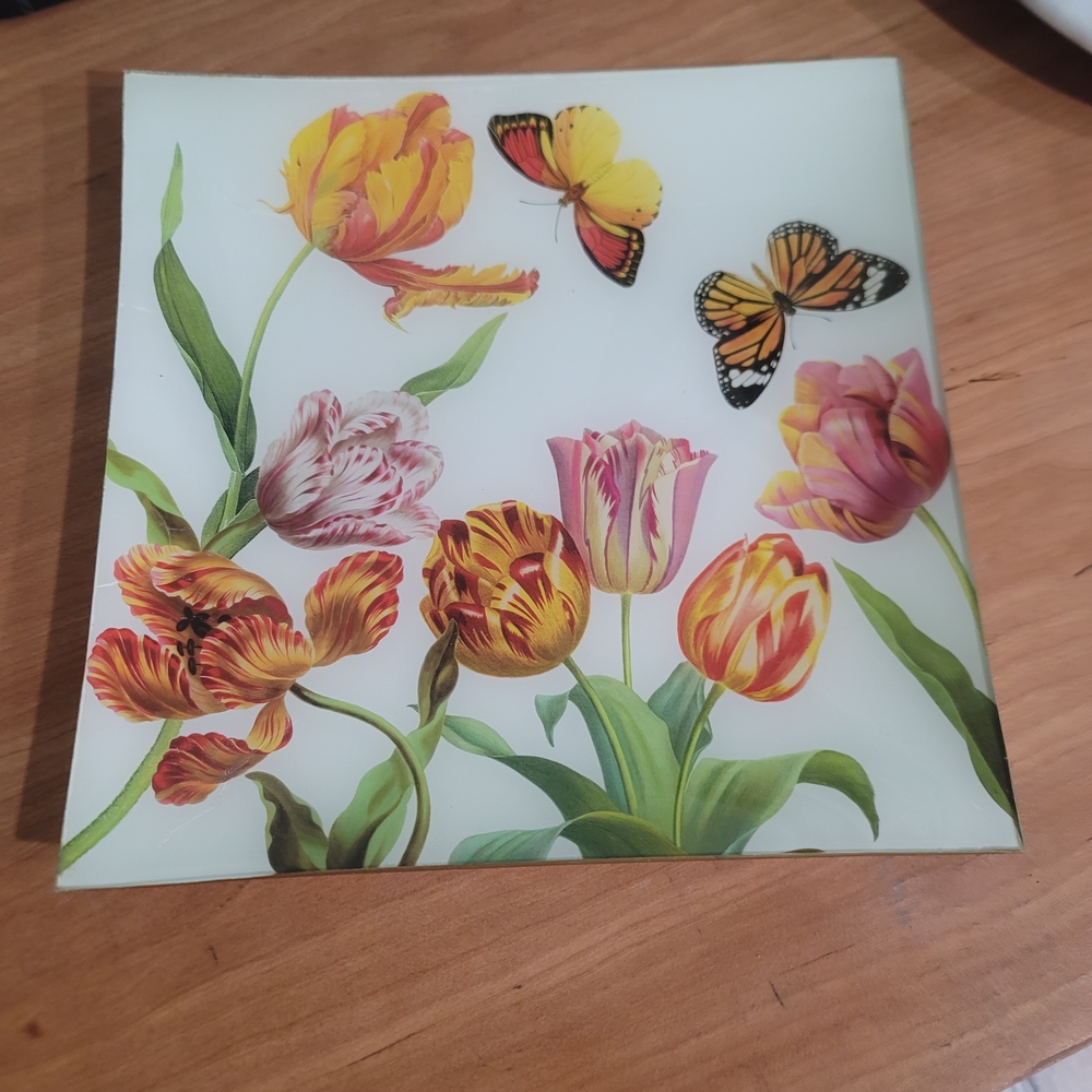 Michel Design Glass Plate